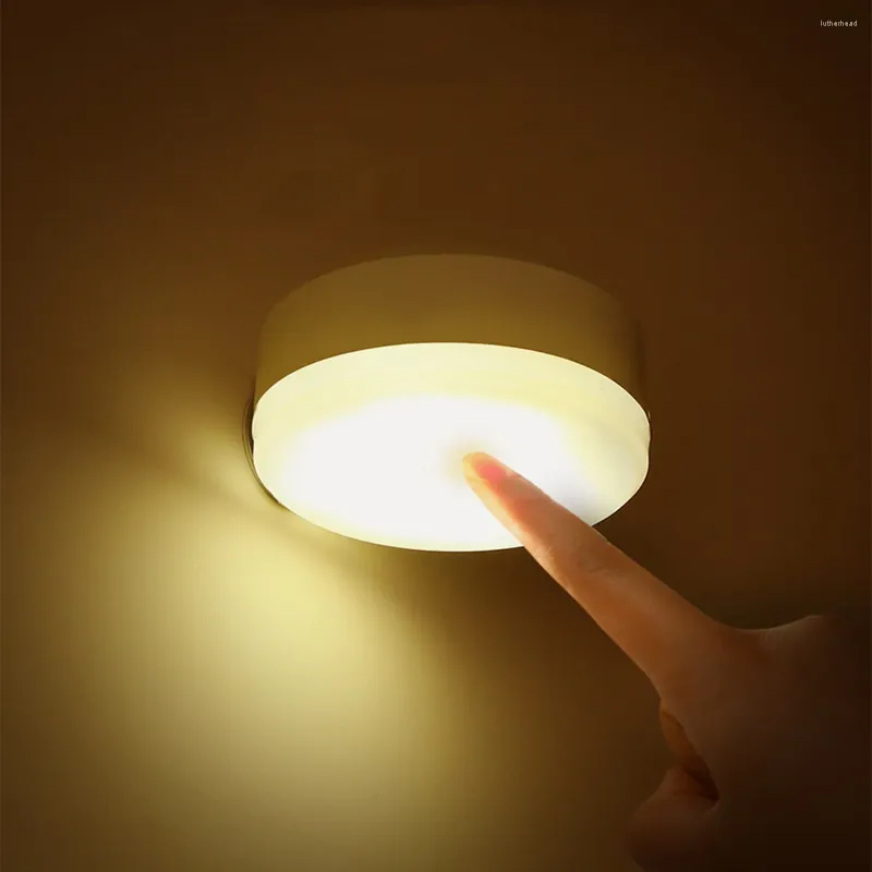 Luci notturne lampada da letto a led camera da letto rotonde 3 colori Dimmingeless USB USB Cucina Luce per le scale Decorazione dell'armadio del corridoio