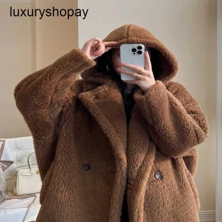Maxmaras Coat Teddy Bear Womens Cashmere Płaszcze wełna wełna zima 2024 NOWOŚĆ MAILLARD LAMP z bawełnianą z kapturem Faux Fur Long