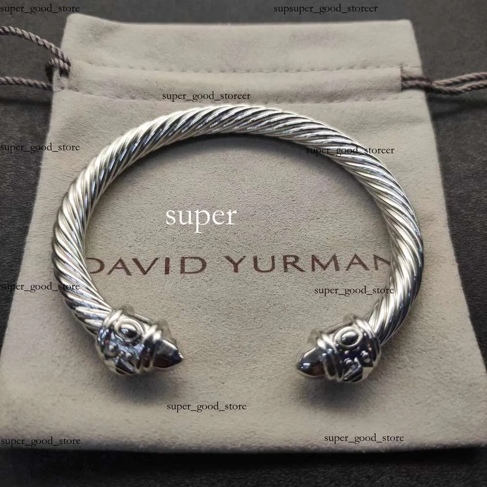 Nieuwe 2024 Dy Desginer David Yurma Sieraden Top Kwaliteit Bracelet Simple en Elegant Popular Woven Twisted Rope Fashion Ring David Bracelet Punk Jewelry David Size 2 947