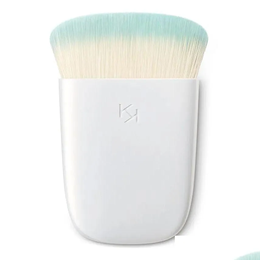 Makeup Brushes Milano Spring 2.0 Kabuki MTI-Purpose Flat Synthetic Cosmetic Brush Perfekt för ansiktspulver Contour Foundation Drop Deli Dhul6