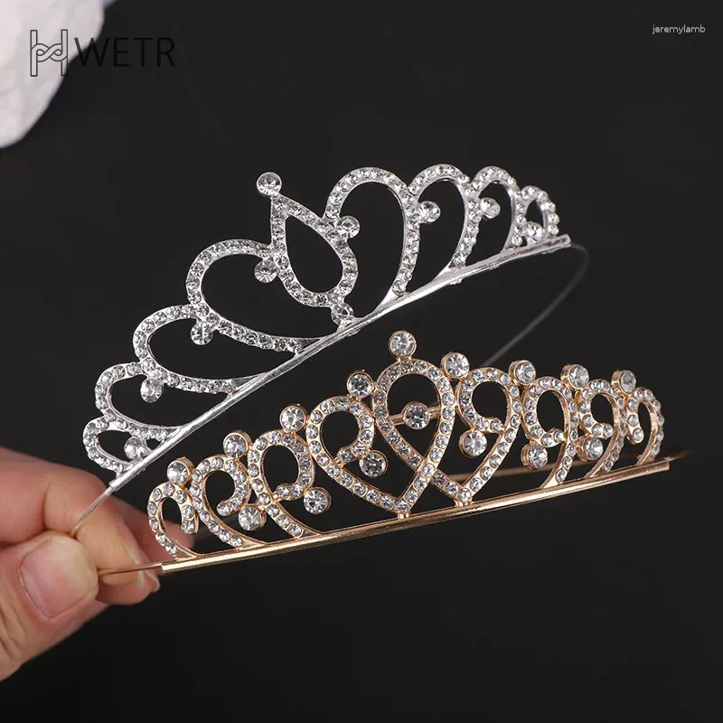 Clips de cheveux Femmes Sweet Wind Princess Tiara Birthday Party Crown for Performance Decorative