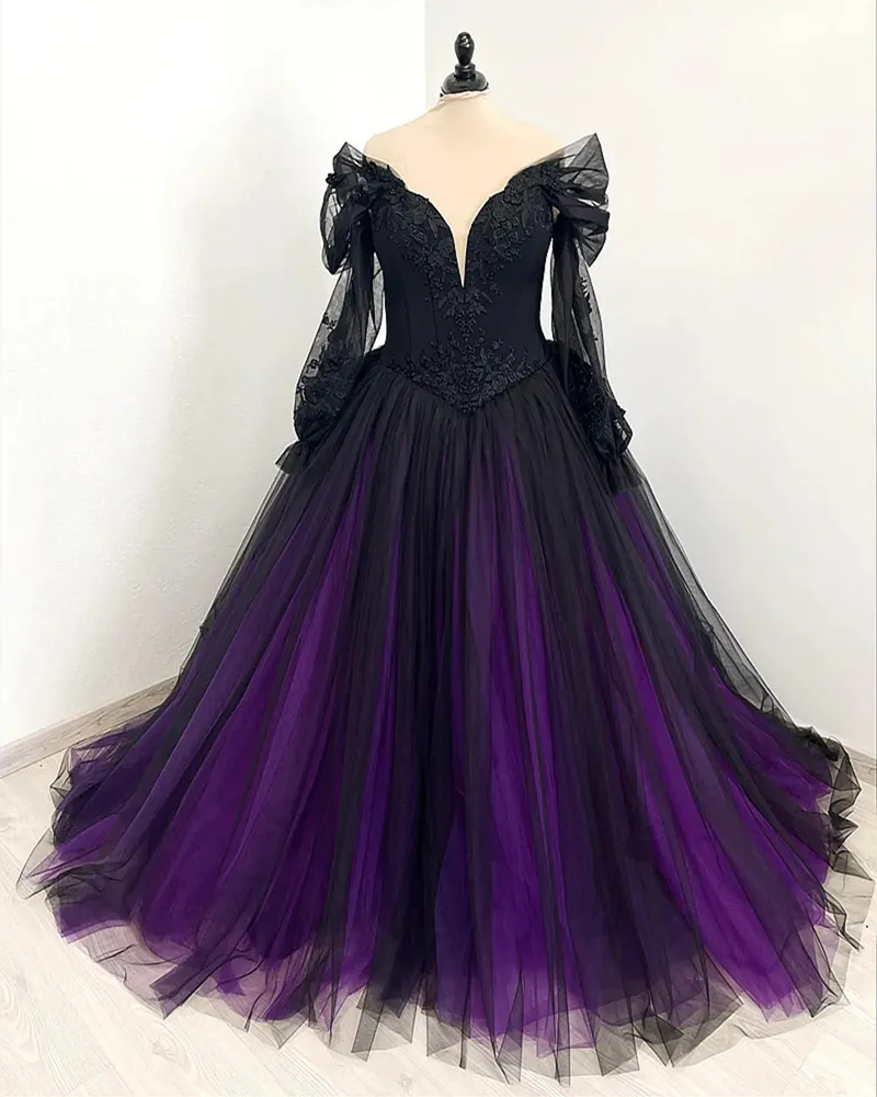 Gothic Wedding Dresses Black And Purple A Line Plus Size Bridal Gowns Lace Appliques Off Shoulder Long Sleeves Tulle Long Train Bride DRess