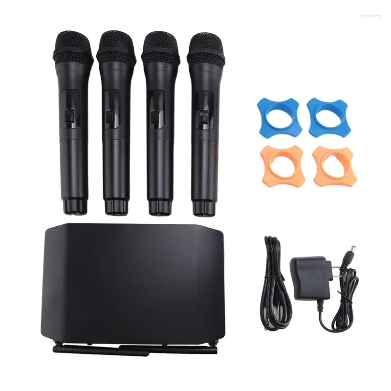 Microfoons Wireless Microfoon Professionele handheld 4 kanalen UHF Dynamische microfoon voor Karaoke Wedding Party Band Church Stage