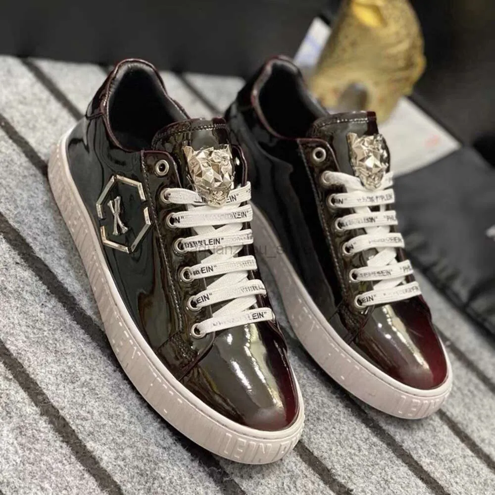 The Highest Quality Mens Shoes Scarpe Plein Sneakers Breathable Mes Shoe Chaussure Pleins Metal Elements Mens Casual Shoes