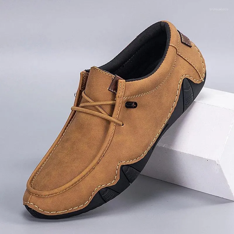 Chaussures de marche modes de mode chaussure de conduite légère confortable masse décontractée baskets zapatillas de hombre grande taille 39-48