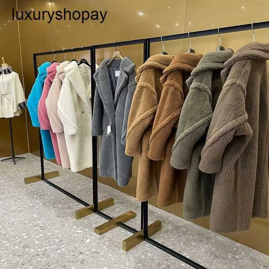 Maxmaras Coat Teddy Bear Dames Cashmere Coats Wol Winter Max Camel Fleece Fur Outline Hoogwaardige lange mouw verlengde W