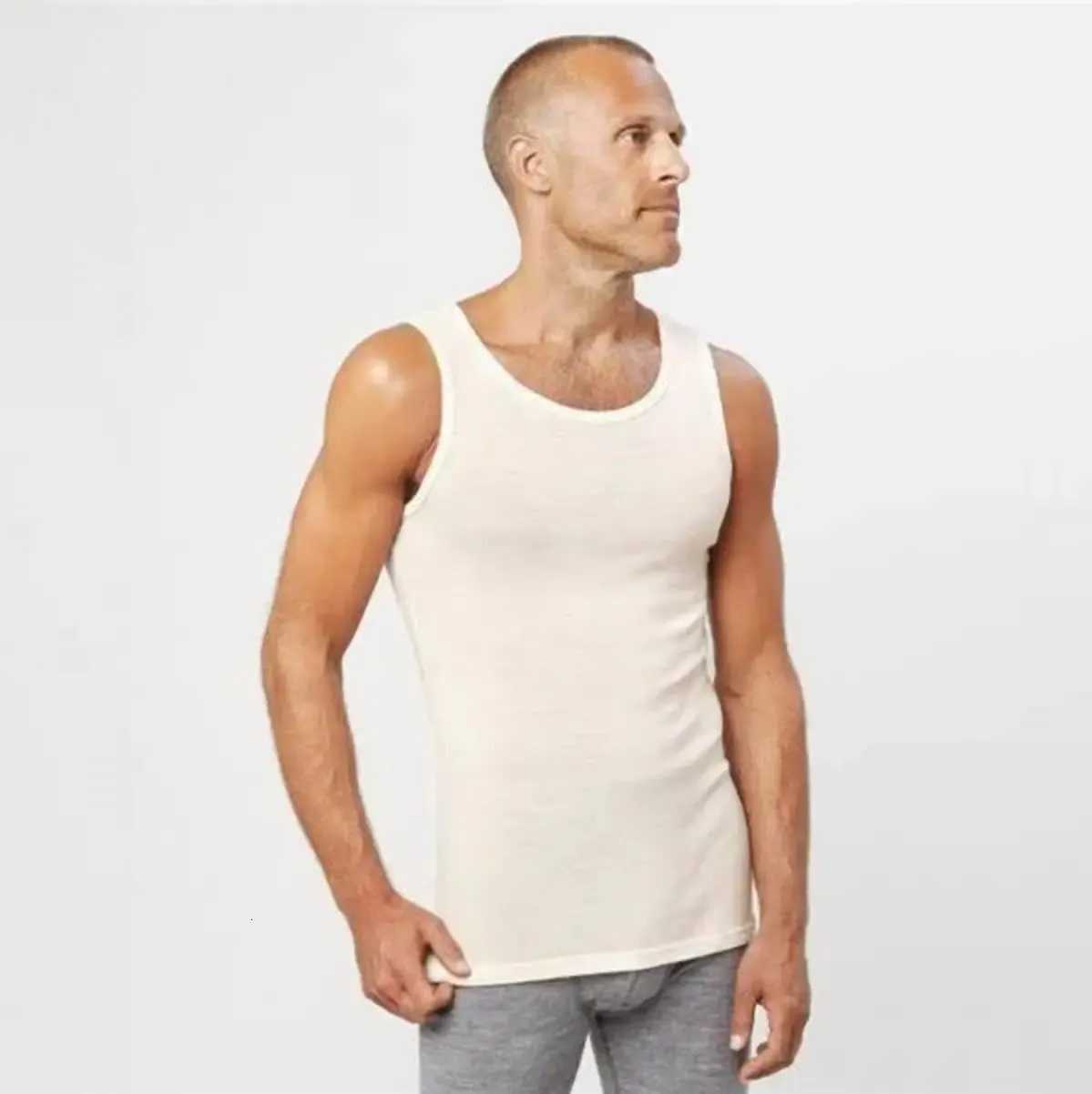 Men's 100% Merino Wool Tank Top, Sleeveless Shirt, Soft and Comfortable  Next to Skin, Perfect for Outdoor Activities