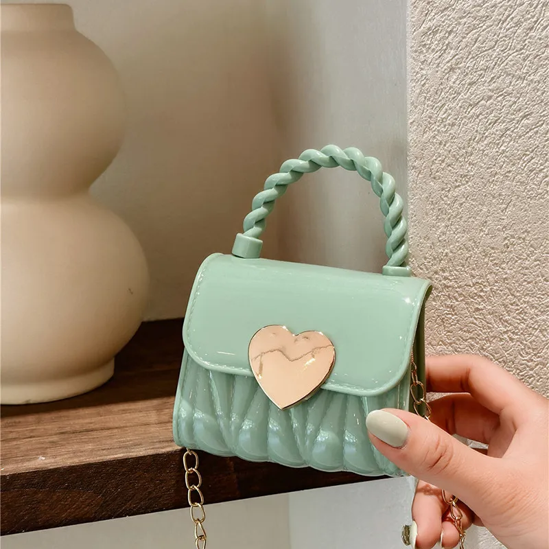 Version coréenne des sacs pour enfants 2024 Été Nouvelle Fashion Girls Meuly sac Love Love Little Girl Coin Purse Trend