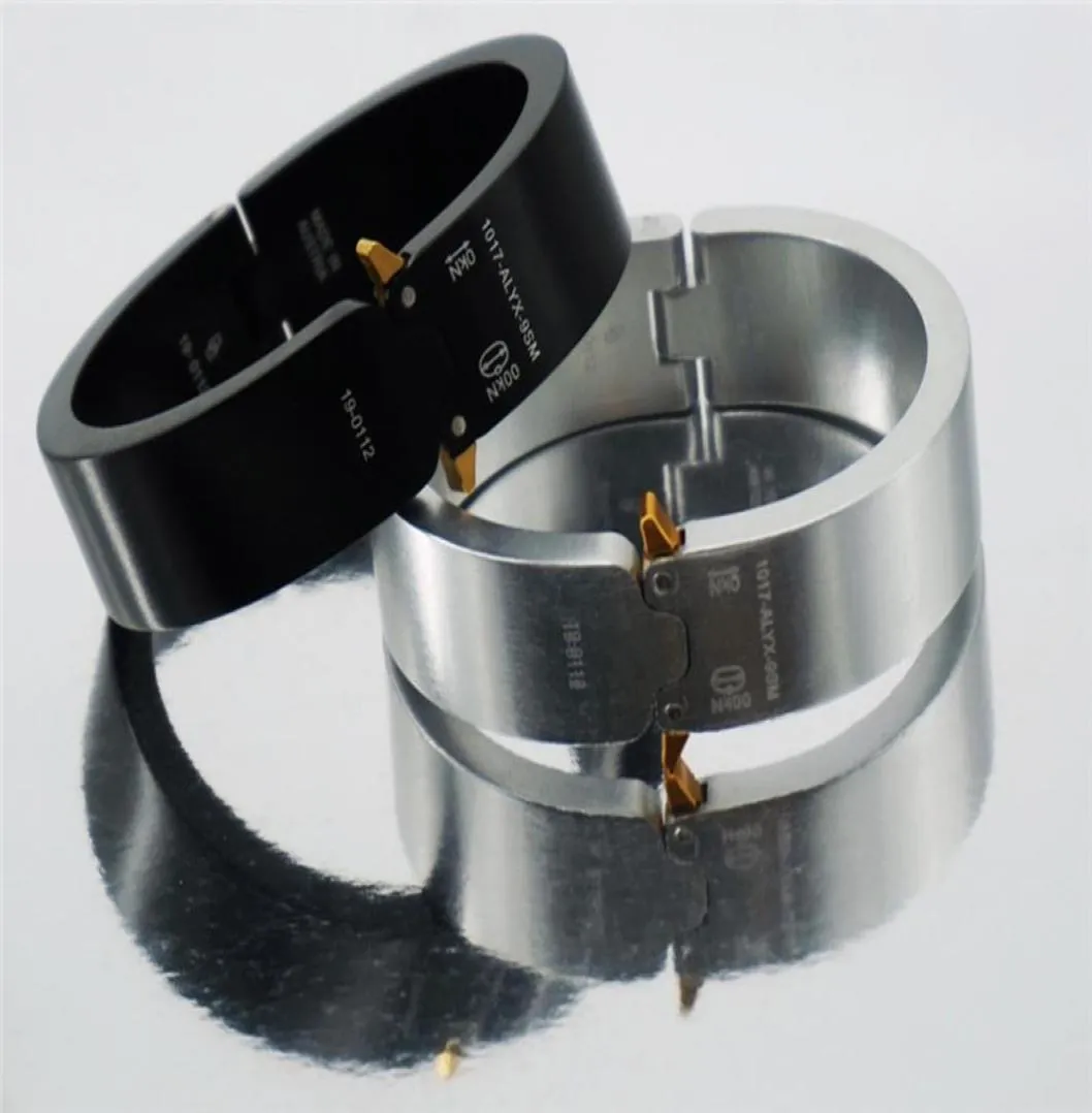 Lover de pulseira Couples Letters casual Streetwear estilo funcional liga de alumínio Alyx Bangles Bangle4449305