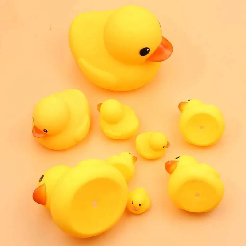 Toys de bain pour bébé 9 tailles salle de bain caoutchouc jaune baignade de canard jouant à eau serre sonning canard mini anneau de natation jouets pour nouveau-né cadeau