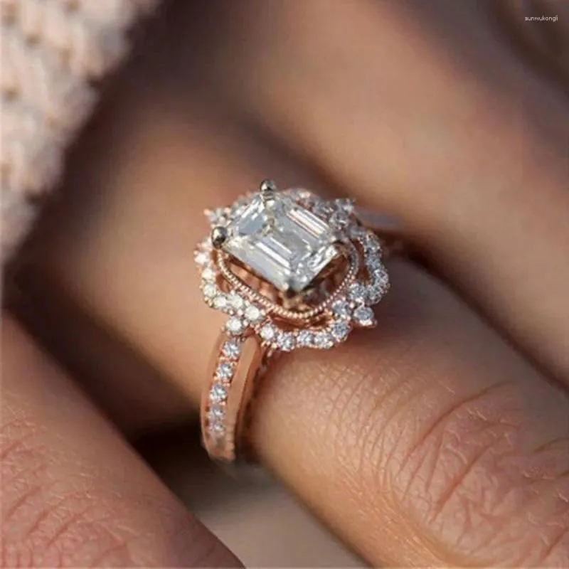 Wedding Rings Fashion Women Princess Ring Rose Gold White Sapphire Engagement Party Accessory Size 6 7 8 9 10