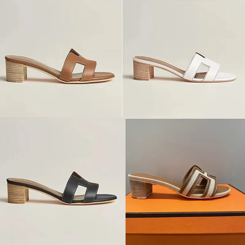 Diseñador clásico de mujeres Sandalias de tacón de tacón Designer zapatillas de cuero: toboganes planos clásicos, zapatillas de playa talla 35-42 con caja