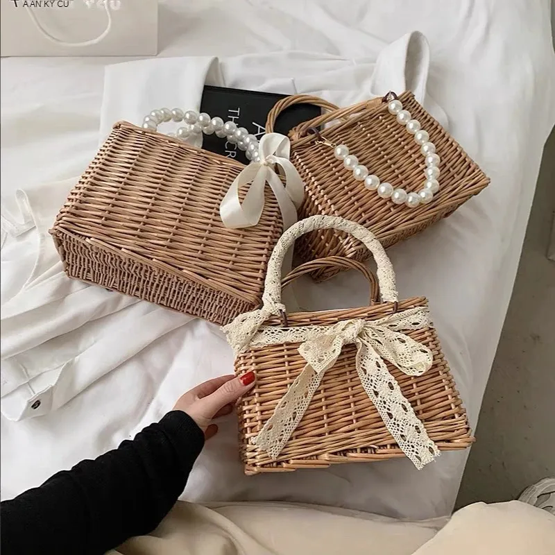 Straw Bags for Women Square Handbags Summer Rattan Shoulder Handmade Knitted Storge Small Bag 2024 Fashion 240423