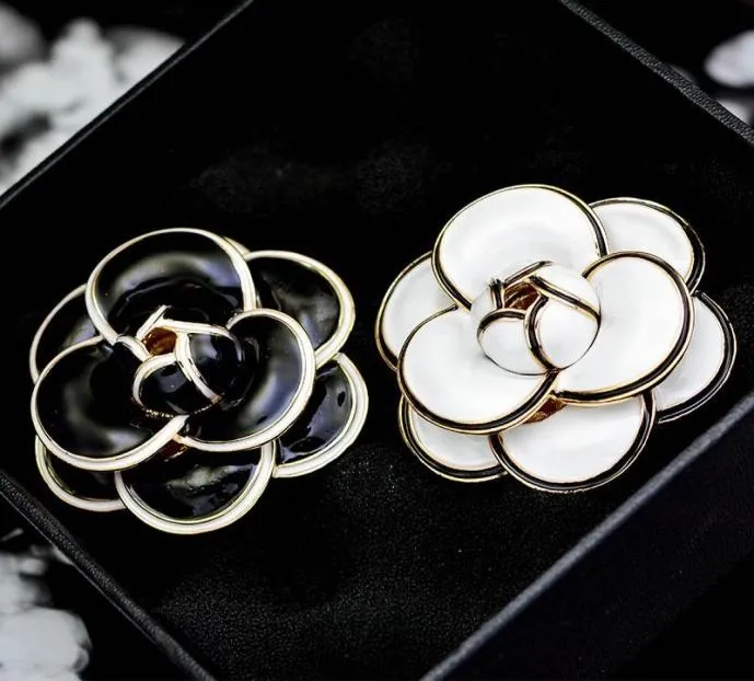 Pins broches coreano Camellia de lujo de alta calidad Broche Broche Pins Woman Boutonniere Jewellry14955558