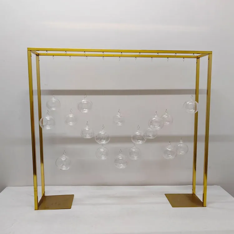 Rechthoekig gouden metalen trouwtafel middelpunt Bloemdisplay Stand centerpieces houder met acrylhangende thee licht kaarsenbal voor feestevenemententafels deco