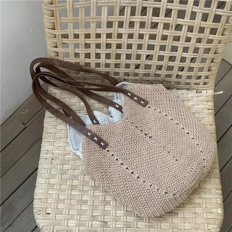 Shoulder Bags Casual Large Capacity Straw Women Weave Handbags Handmade Summer Beach Rattan Bag Big Tote Bali Purses Travel Sac