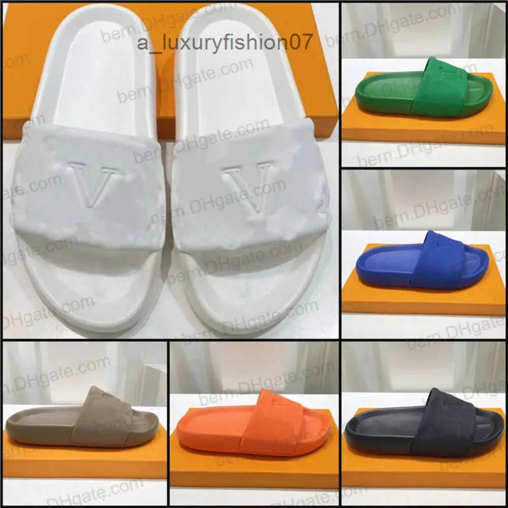 Premiumkvalitet Märke Pool Kudde Comfort Womens Slippers Sandaler för par präglade PVC Summer Slides 6Colors EU35-45