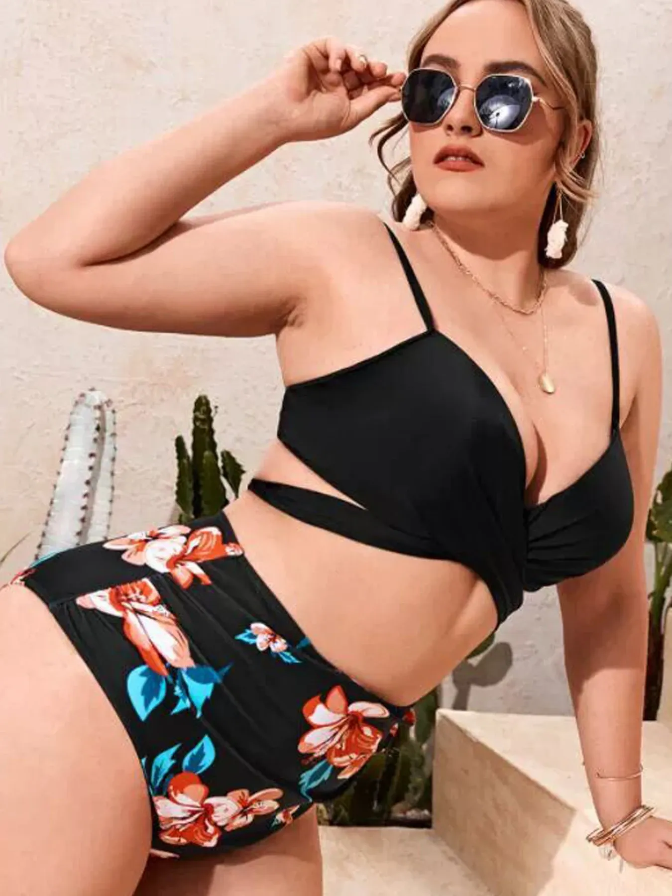 Pakken Vigojany 2024 Print Corss Push Up Plus Size Bikini Set High Whist groot zwempak voor vrouwen 2 -delige Backless Big Bathing Suit