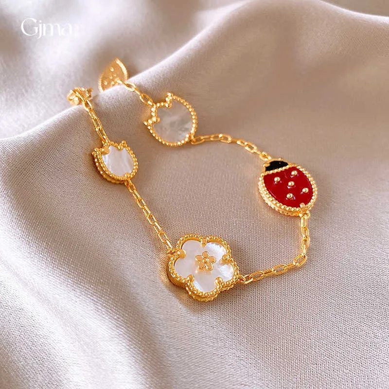 Avantgarde en sieraden Goudbloem van hoge kwaliteit Zeven sterren Ladybug armband modieus klein fris met gemeenschappelijke vnain