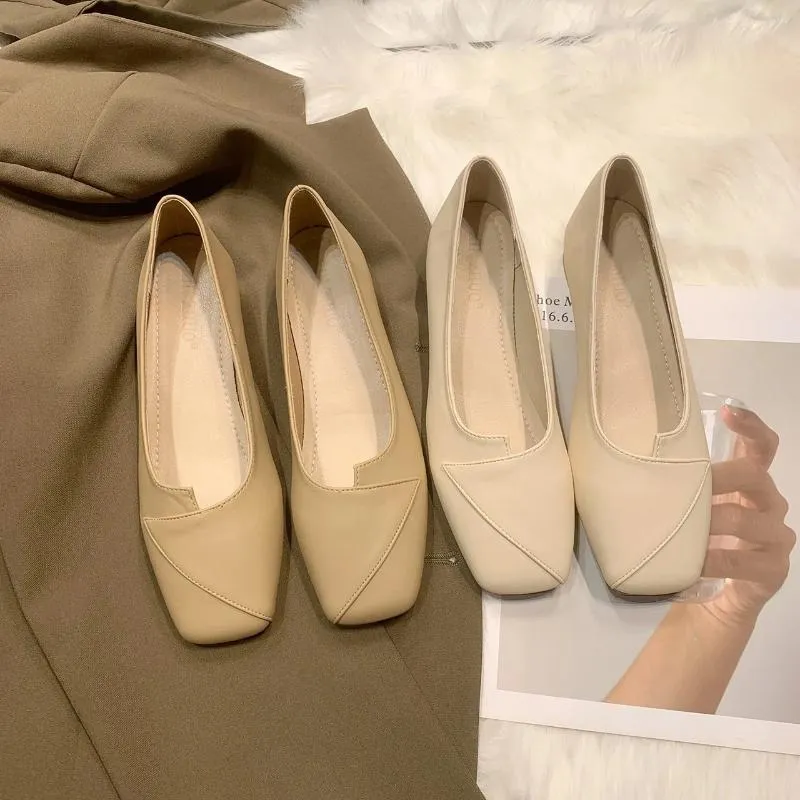 Chaussures habillées talons hauts 2024 orteil carré de conception minimaliste en sensation de talon bas femme pompe peu profonde
