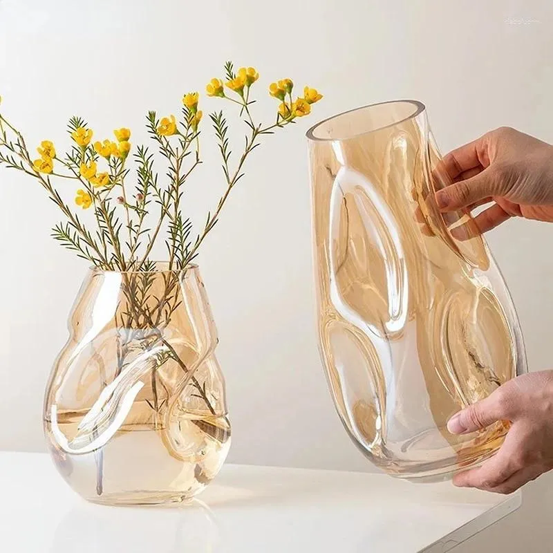 Vases Modern Decorative Artificial Flower Vase Butterfly Girl Girl Sculptures Home Resin Ornaments Decoration Maison S
