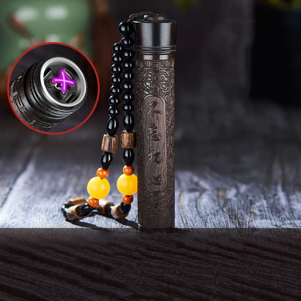 Black Tech Ebony Bleyout USB Light Light Air Flow Sense Send Graving Cigarette Lighter