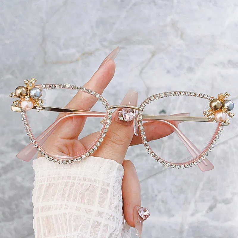 Designer zonnebril 2024 Nieuwe diamanten brievenglas frame gepersonaliseerde kattenoogmode handgemaakt glanzende water diamant luxe platte spiegel