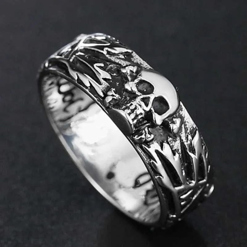 Bandringe modische und kreative Punk -Gothic -Schädelring für Männer und Frauen personalisierte Casual Fashion Rock Jewelry Accessoires Q240427 geeignet