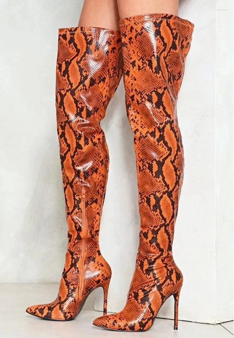 Botas de piel de serpiente naranja sobre la rodilla Mujer alto en el invierno Invierno Largo Toe Python Cuero muslo personalizado