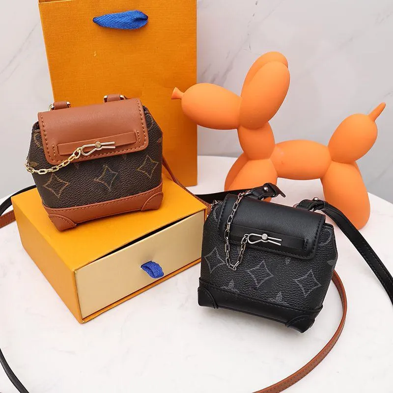 24SS Femmes Totes sacs Lock Handbag Hands Designers Designers Shouder Crossbody Messenger Ladies Travel Handsbag For Shopping 12cm LWCTW