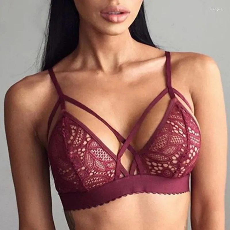 Bras 2024 Sexy Women Seamless Cross Bandage Crop Crop Top Floral Sheer Lace Invisible Bra Braralette Bustier Fitness Building