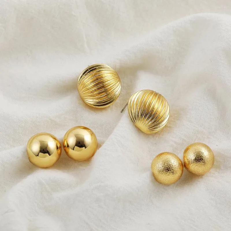 Bolzenohrringe Vintage Gold plattiert Semi-Kreis-Ball für Frauen Einfacher Streifen hohl Metall Dicke Ohrstifte Fashion Party Schmuck Schmuck