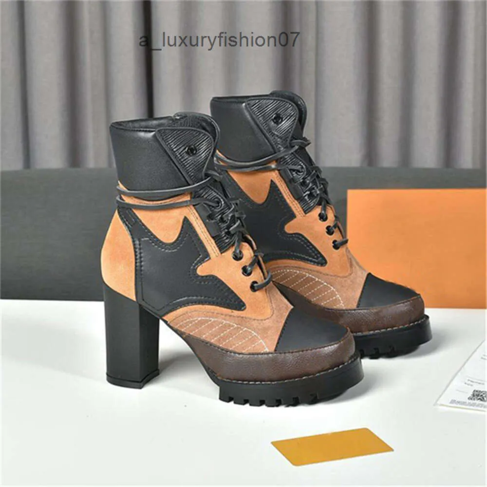 lv louis vuitton Вы Designer Designer Iconic Star Trail Cadle Boots Tela brevettata in gomma e cuoio Futto con tacco alto pizzo Martin Ladys Sneaker invernali con scatola original