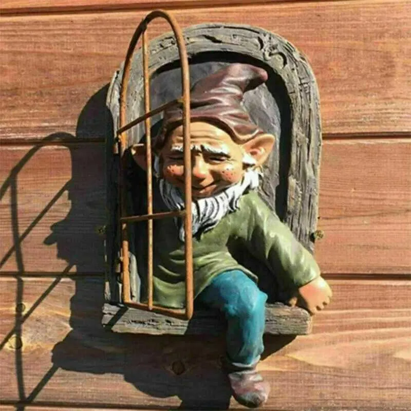 Gartendekorationen Elf aus der Tür /Fensterbaum Hugger Naughty Garden Gnome Statue Baumdekoration