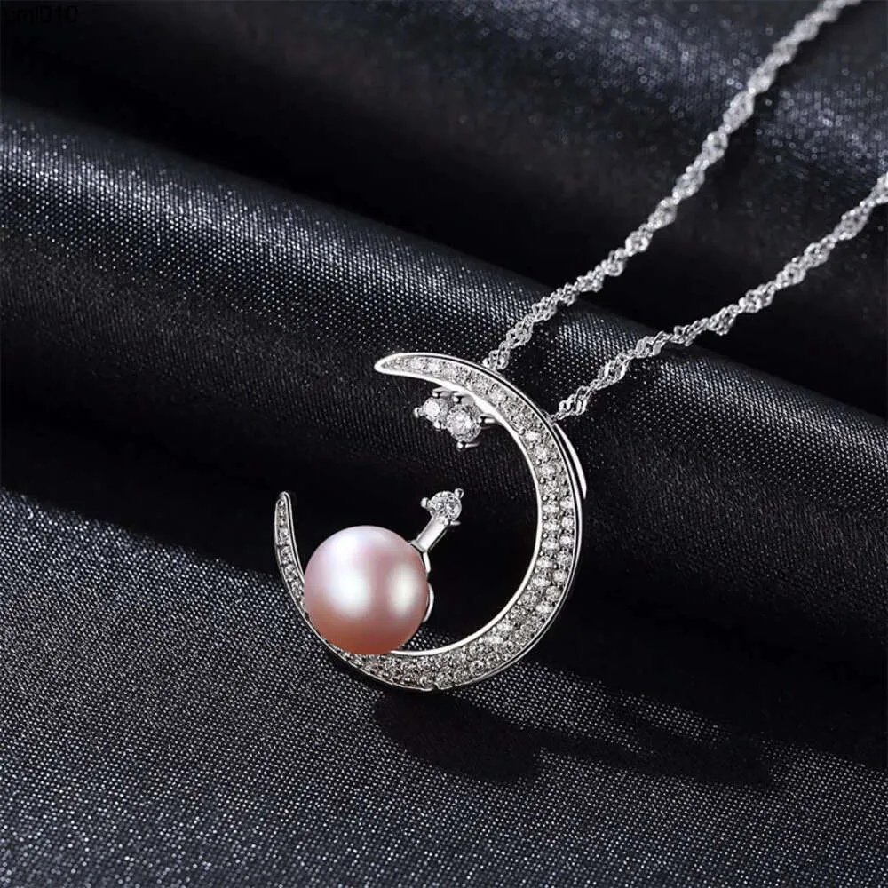 Romantic Micro Set Zircon Moon Freshwater Pearl Pendant Collier Noble Taste Femmes Silver Sexy Collar Collar Bijoux de luxe Gift Wholesale