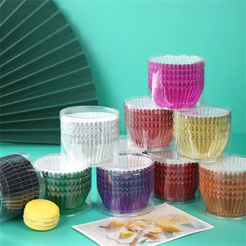 Vormen 100 stks papier cupcake cup aluminium folie muffin bakbekers liners cupcakes case goud/zilver/rood/blauw/zwarte keuken bakgereedschap