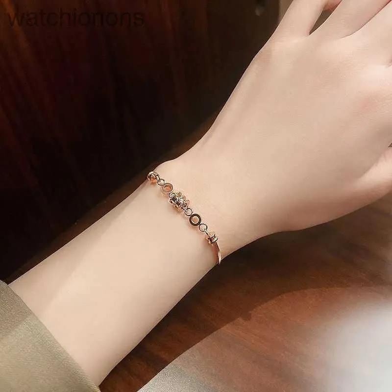 High Level Original Blgarry Designer Bangles Rose Gold Titanium Steel Colorless Small Waist Bracelet with Feminine Couples Best Friend Unique with Brand Logo