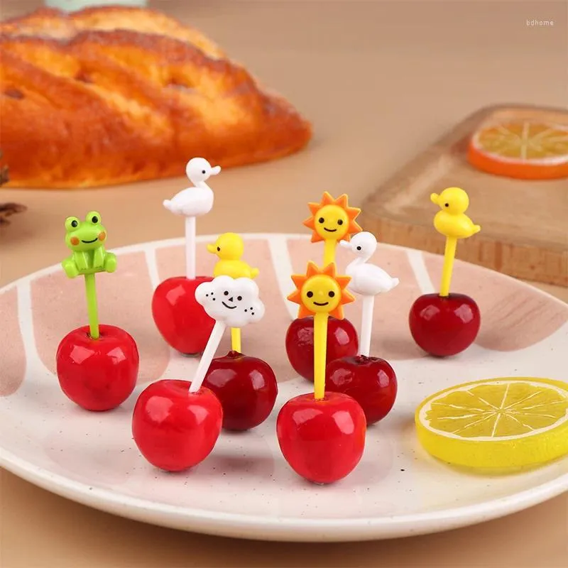 Forks 8pcs Cartoon Animals Fruit Mini Kid -Snack Cake Deser Deser STRICE Duck Frog Tukticick Bento Dekoracja stołowa