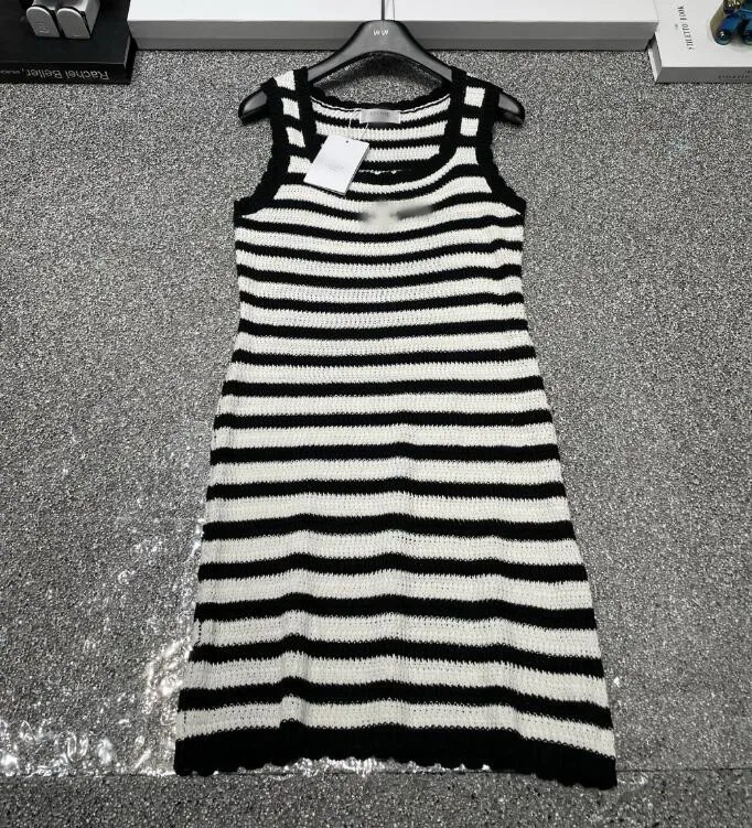 knit sweetheart dress Toasty Sweetheart V-Neck Bodycon Knit Midi Dress main image 0
