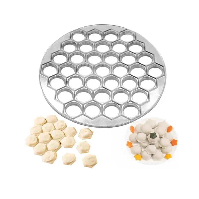 Moulds 37 Holes Dumpling Moulds Metal Kitchen Dough Press Ravioli Making Mould Dumpling Skin Artifact Mold DIY Batch Production Pasta