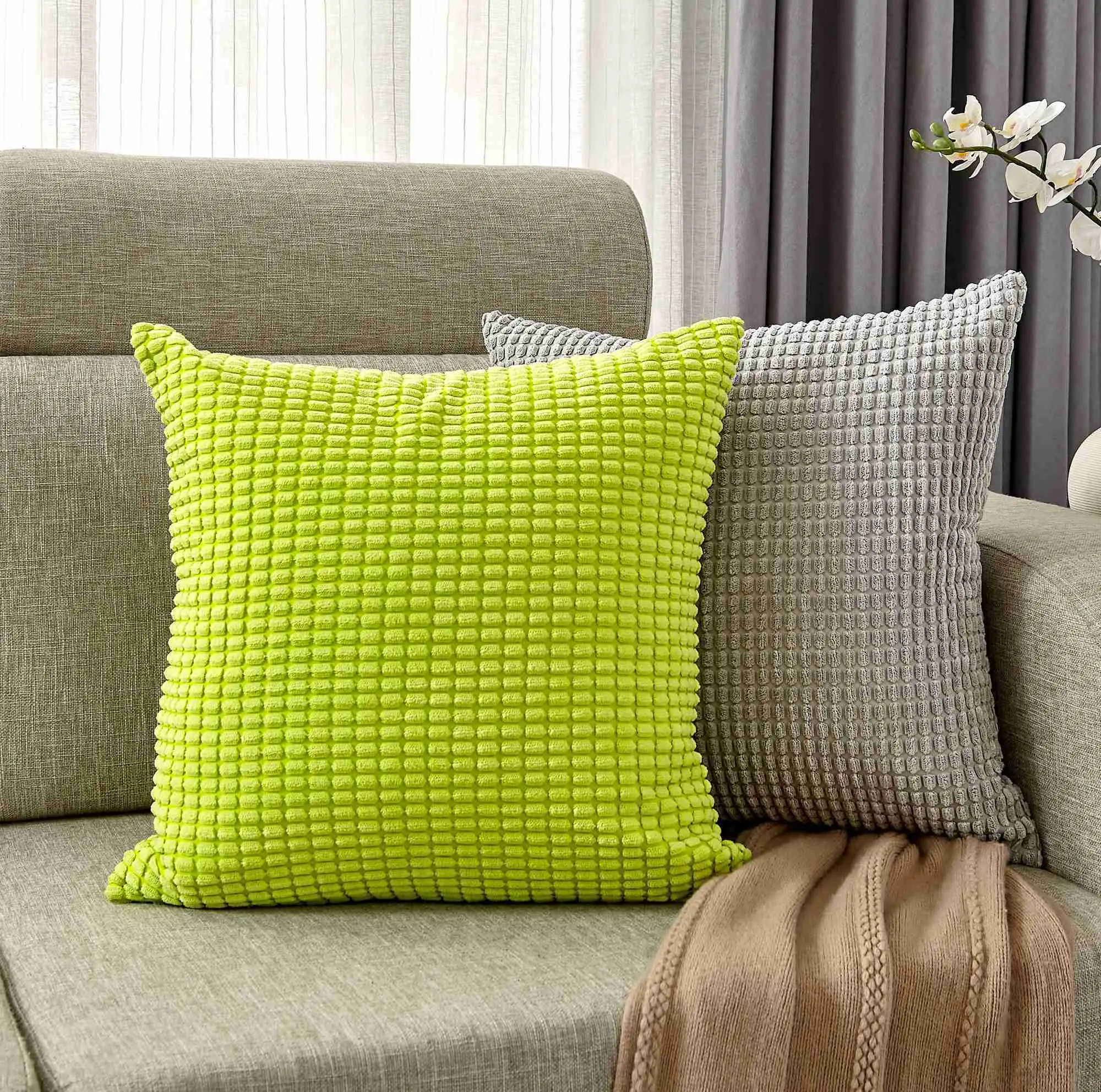 Kissen/dekorative grüne Kissenbedeckung Super-Soft Striped Samt Cord-Abdeckung für Sofa 45x45 cm Home Decorative Hülle