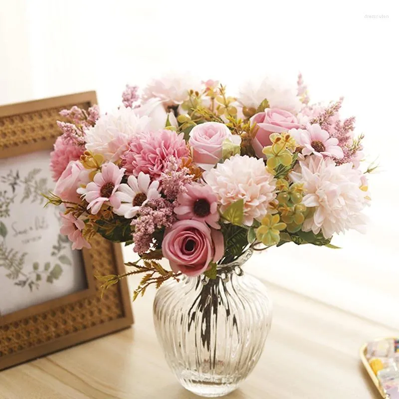 Flores decorativas de hidrangeias artificiais Bouquet de rosa seda para casamento de casamento de casamento de noiva Diy DIY FLOR FLOR FALSE Arranjo falso