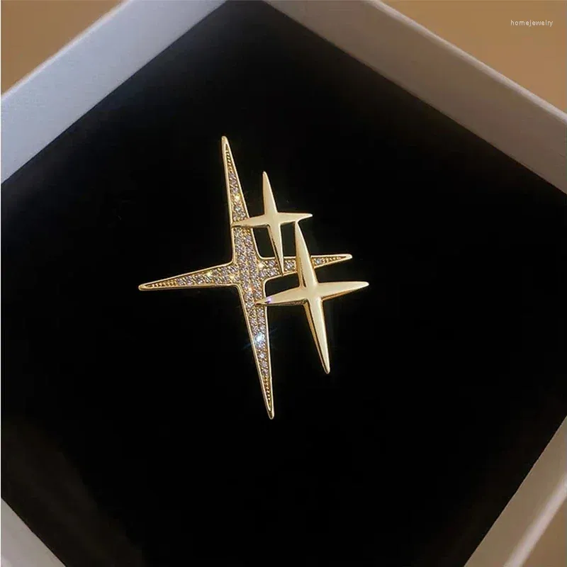 Spille classiche Shining Crsytal Star Pins for Women Men Fashion Rhinestone Gold Color Distinici gioielli