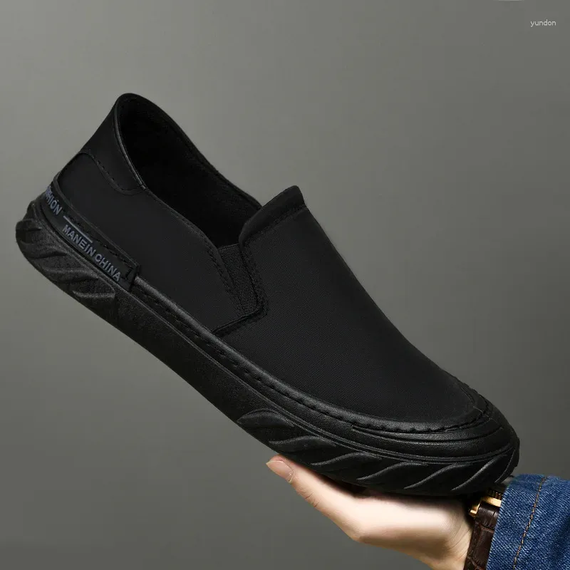 Chaussures décontractées mode masculine respirant confortable anti-glissement durable belle planche noire