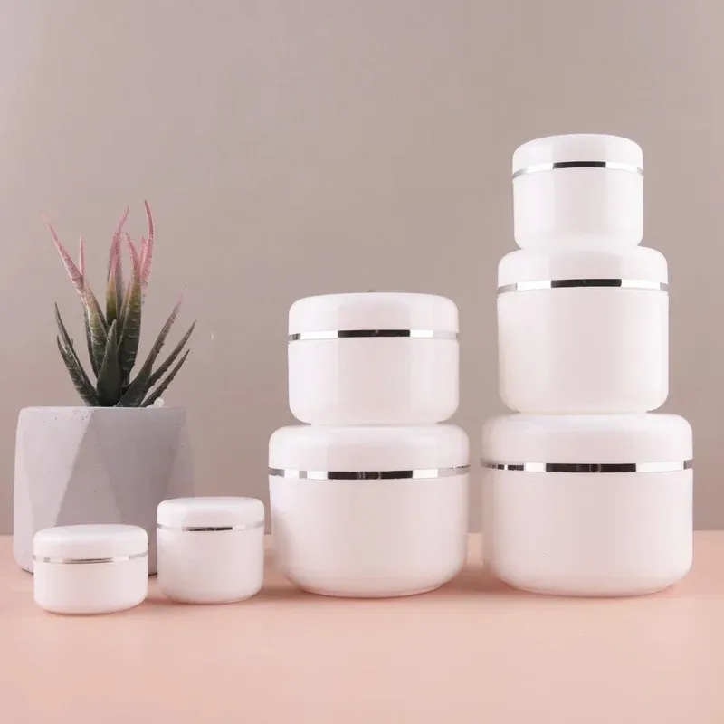 1Pcs/Pack 20ml 30ml 50ml Cream Jar White Plastic Makeup Container Sample Cosmetics Box Empty Makeup Jar Pot Refillable Bottles