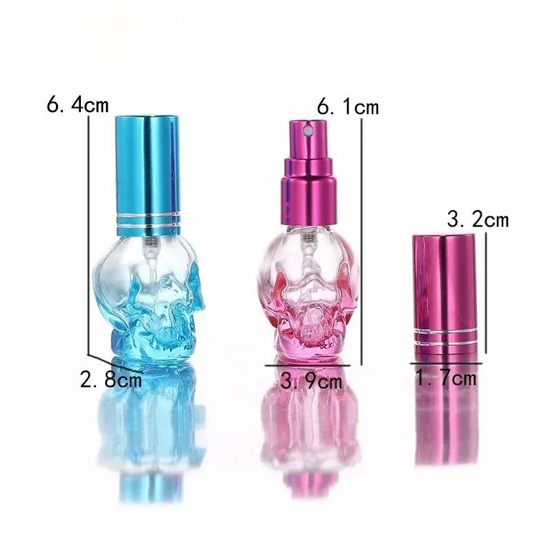 1 st 8 ml Skull Design Parfymflaskor Portabel reseparfym Atomizer Glass Spray Scent Pump Fodral Tom Mix Color