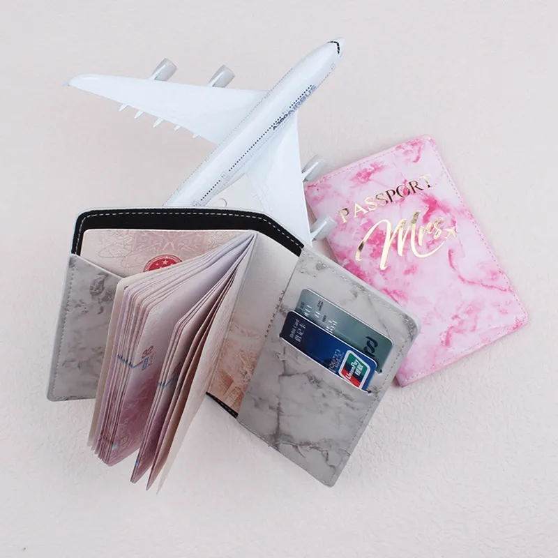 Сестраквальная горячая продажа мягкая кожаная пара простая паспорт защитная обложка держатель паспорта PU