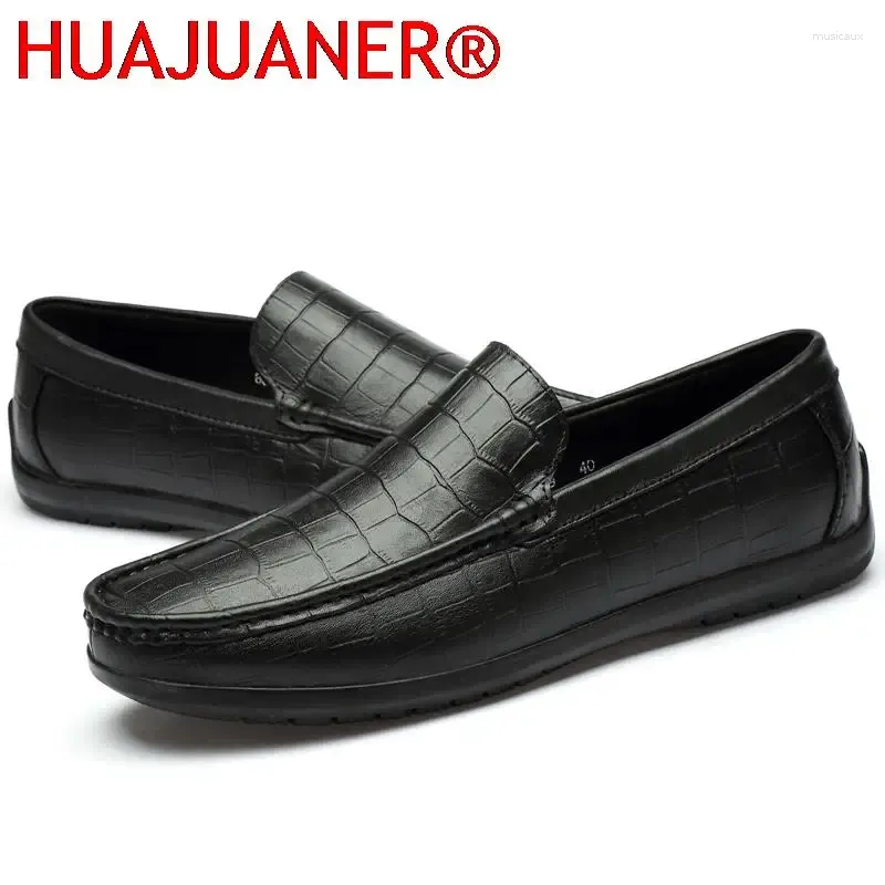 Casual schoenen formele mannen echte lederen loafers licht comfortabel rijden vrijetijds lopen hoogwaardige zomerklassieker