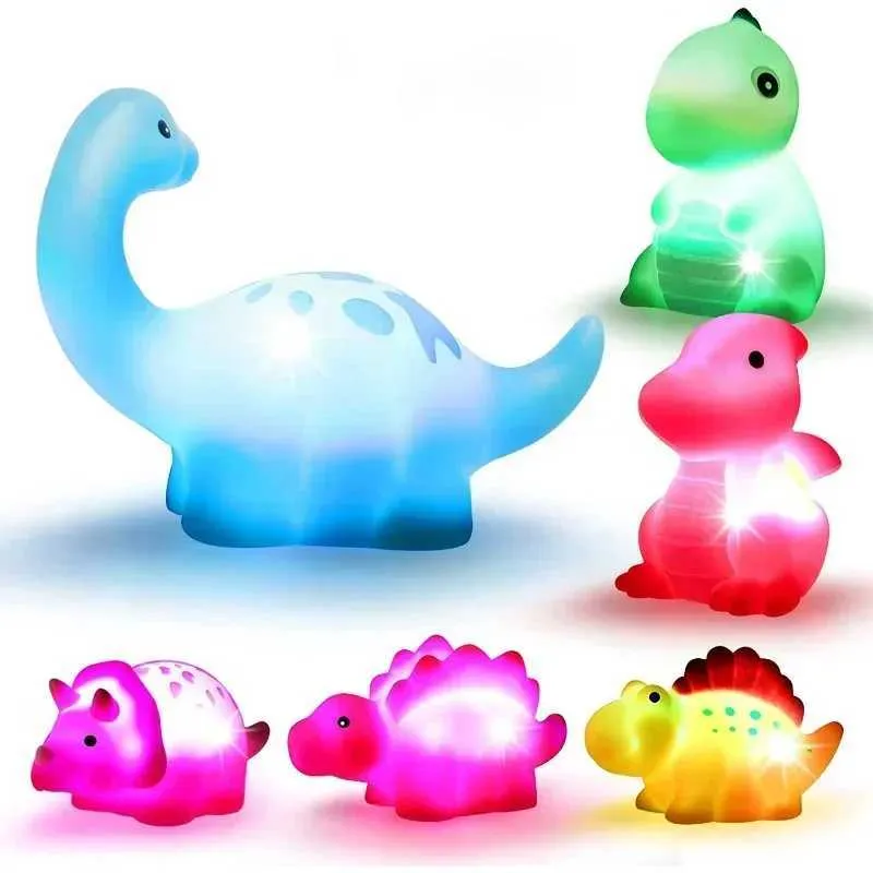 Brinquedos de banho de bebê 1/6pcs bebê animais fofos banheiros brinquedos de água liderar iluminação lumin up conjunto de brinquedos float indução luminosa dinossauro para crianças Presente engraçado