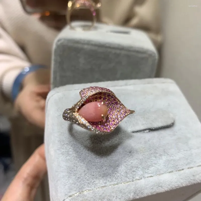 Cluster anneaux Natural Conch Pearl Ring 18K Gold rose avec saphir saphir calla lily fleur taille réglable fine femme bijoux